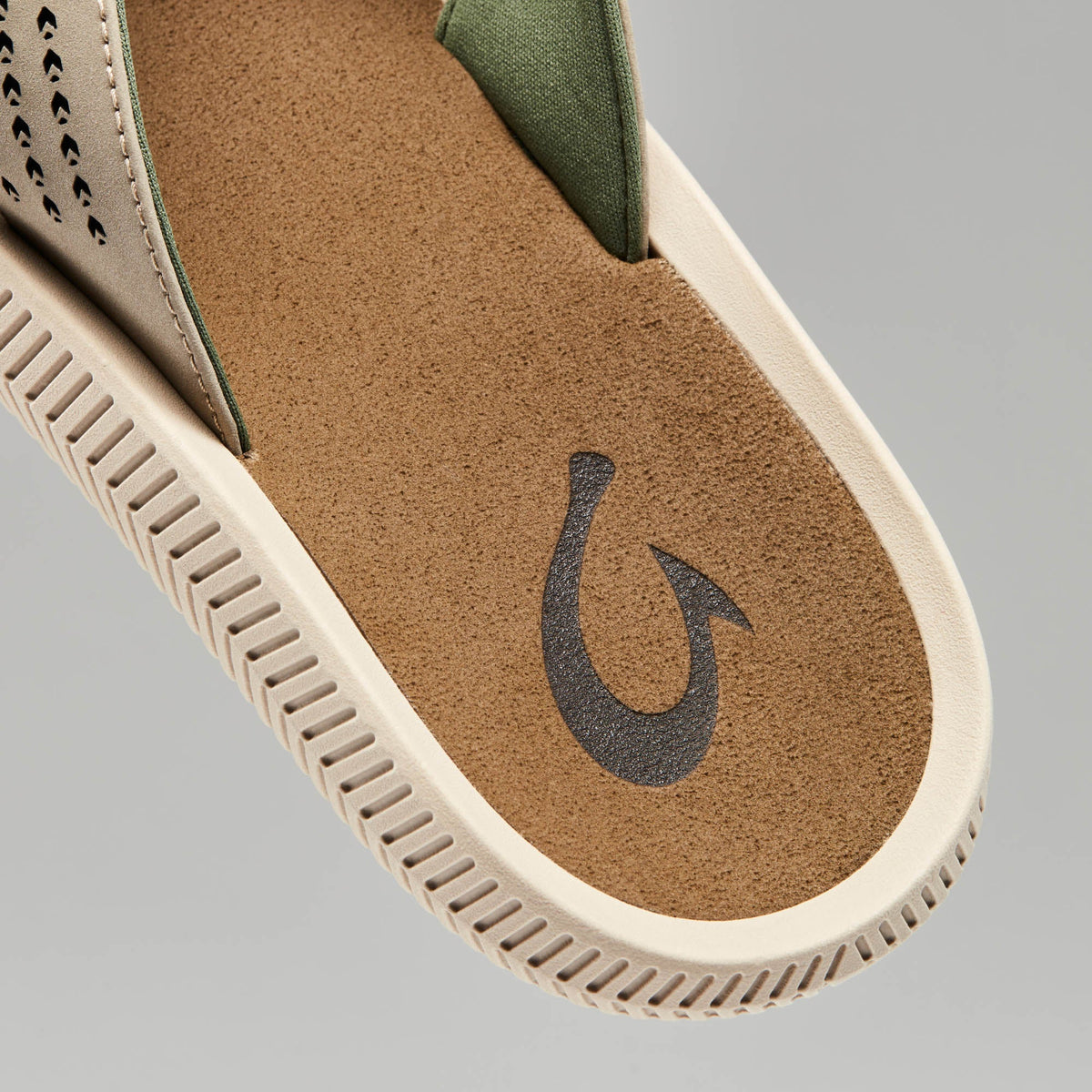 Ulele – Clay / Mustang