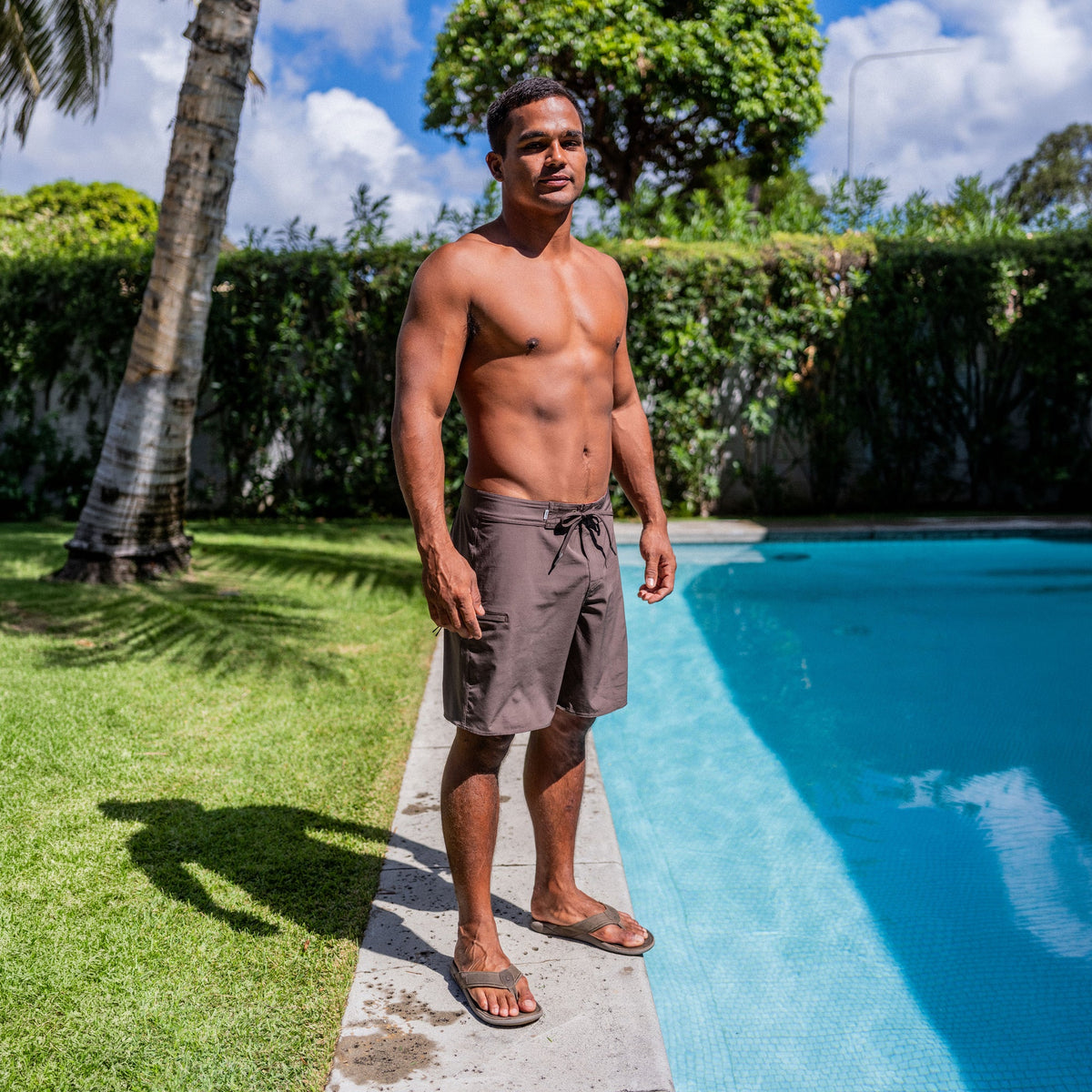Tuahine  –  Canteen / Canteen