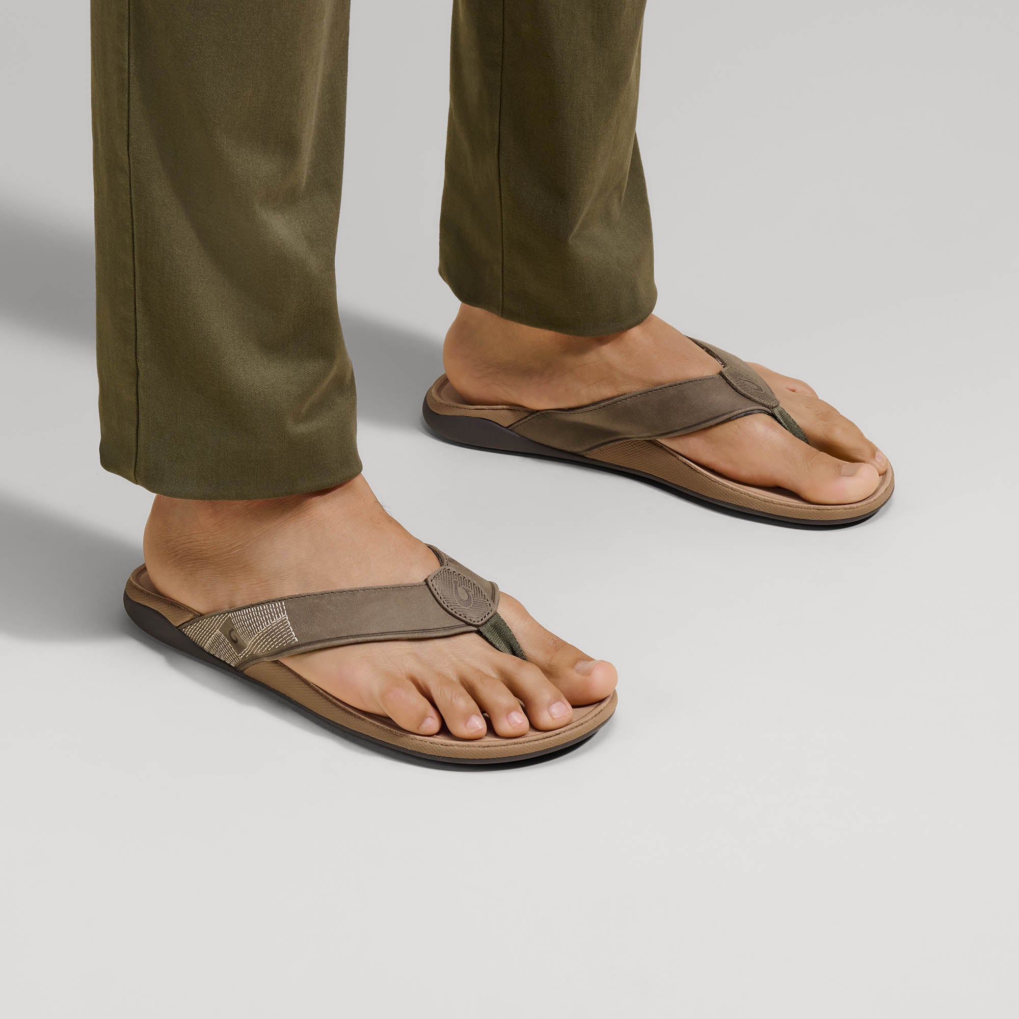 Tuahine – Hunter / Golden Sand