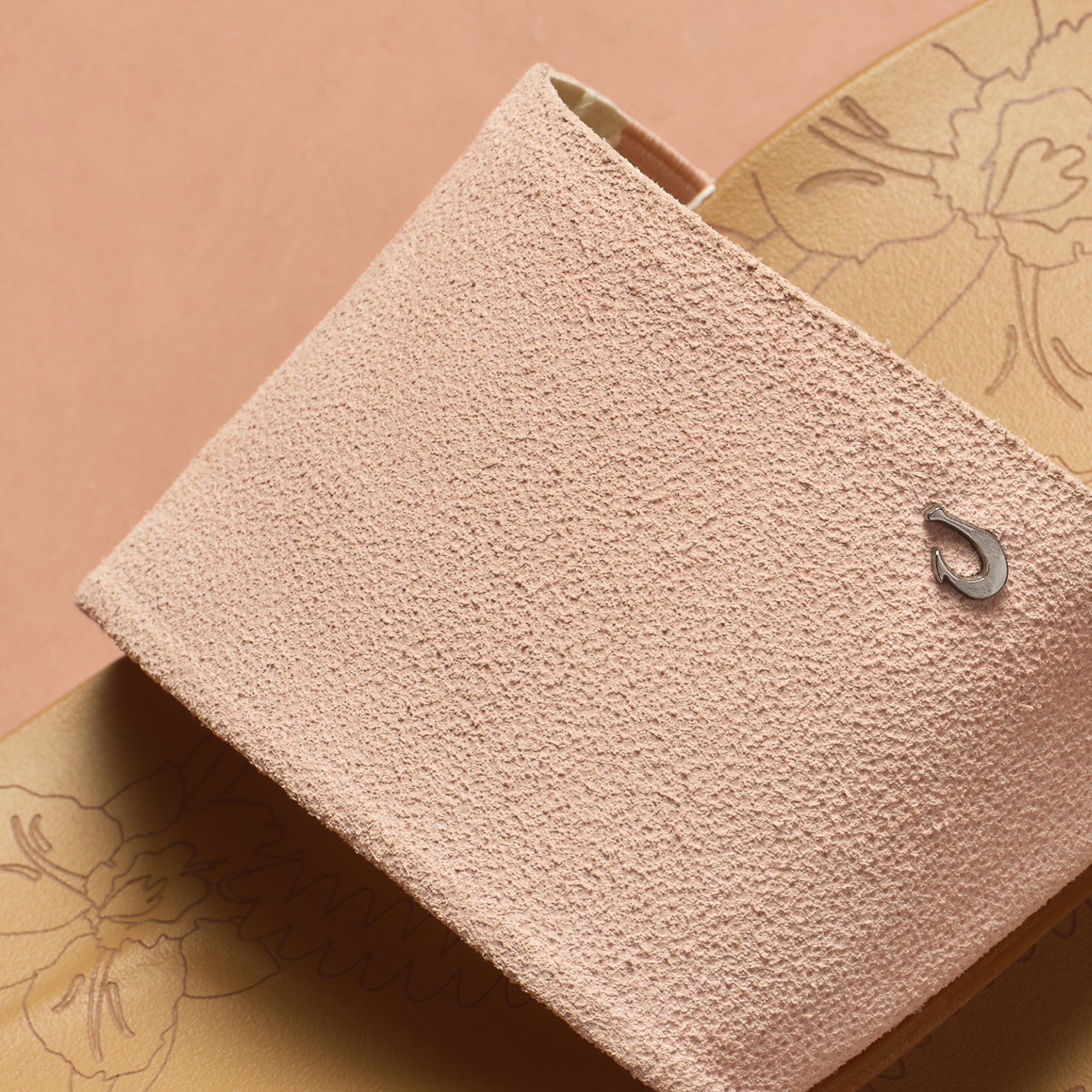 Kīpe’a Pono  –  Soft Pink / Warm Sand