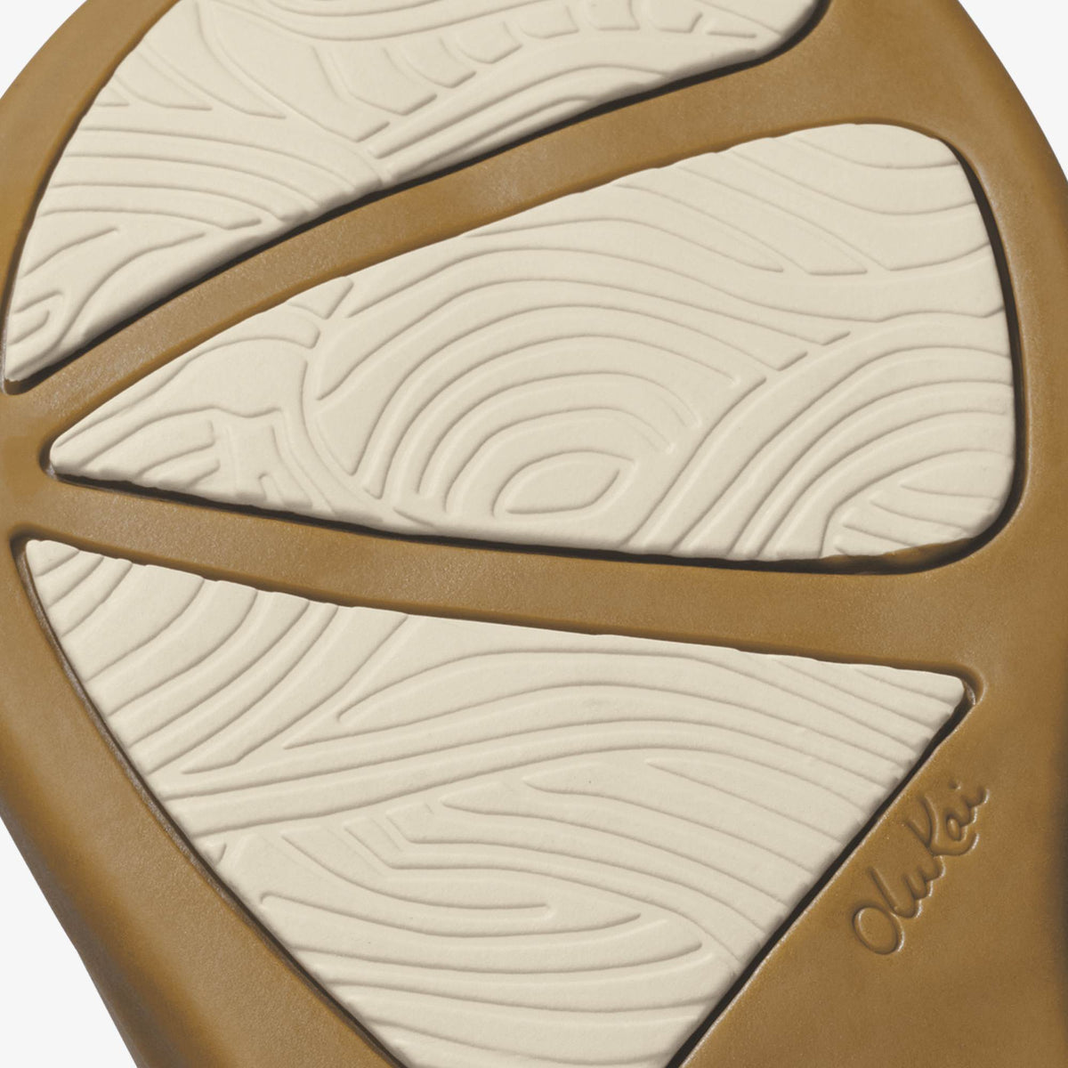 Ho’ōpio Hui –  Tapa / Warm Sand