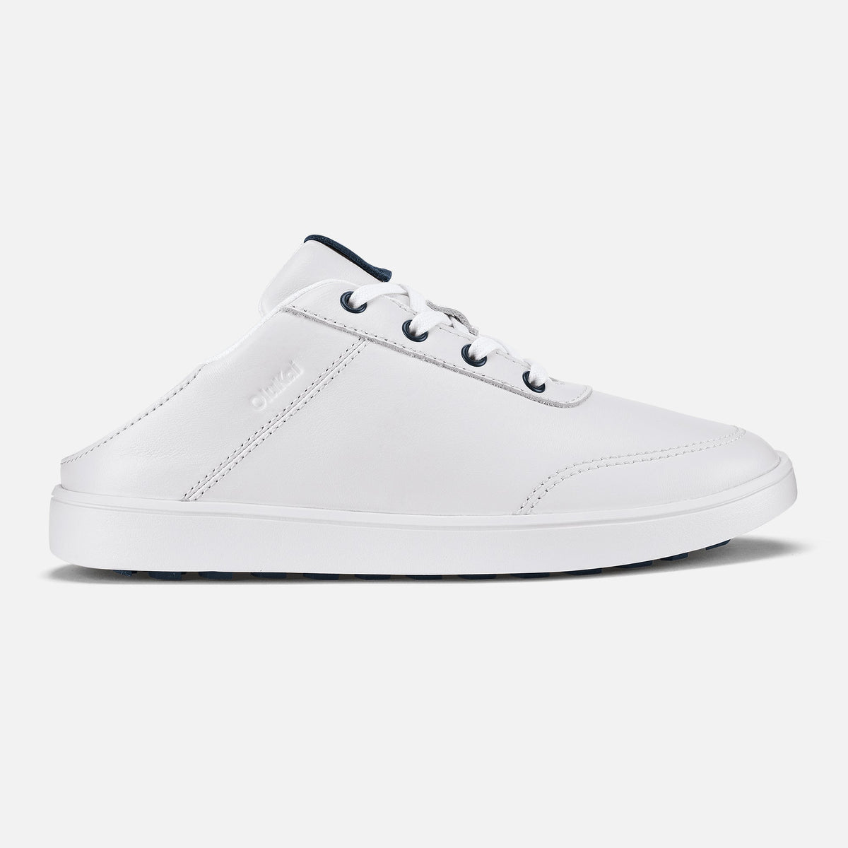 Puakea  –  Bright White / Trench Blue