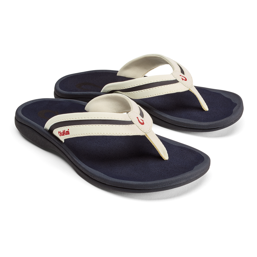 ʻOhana Palua  –  White Sand / Americana
